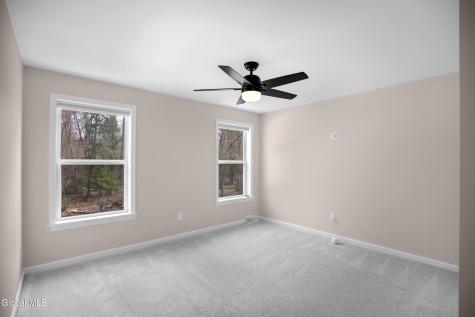 112 Diamond Place Schenectady NY 12306