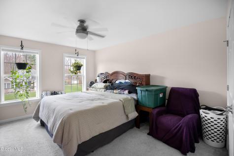112 Diamond Place Schenectady NY 12306