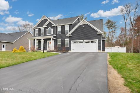 112 Diamond Place Schenectady NY 12306