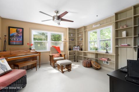 119 Birch Lane Glenville NY 12302