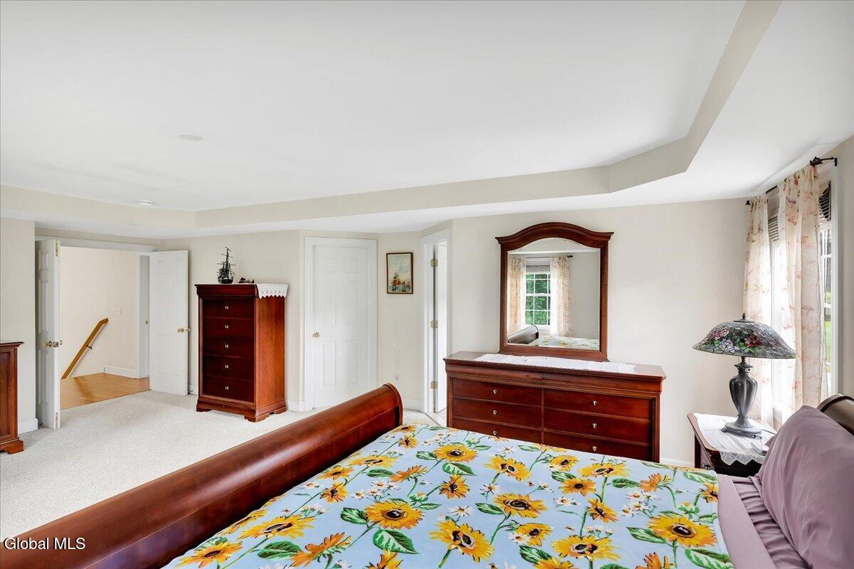 2 Brookhaven Lane East Greenbush NY 12061