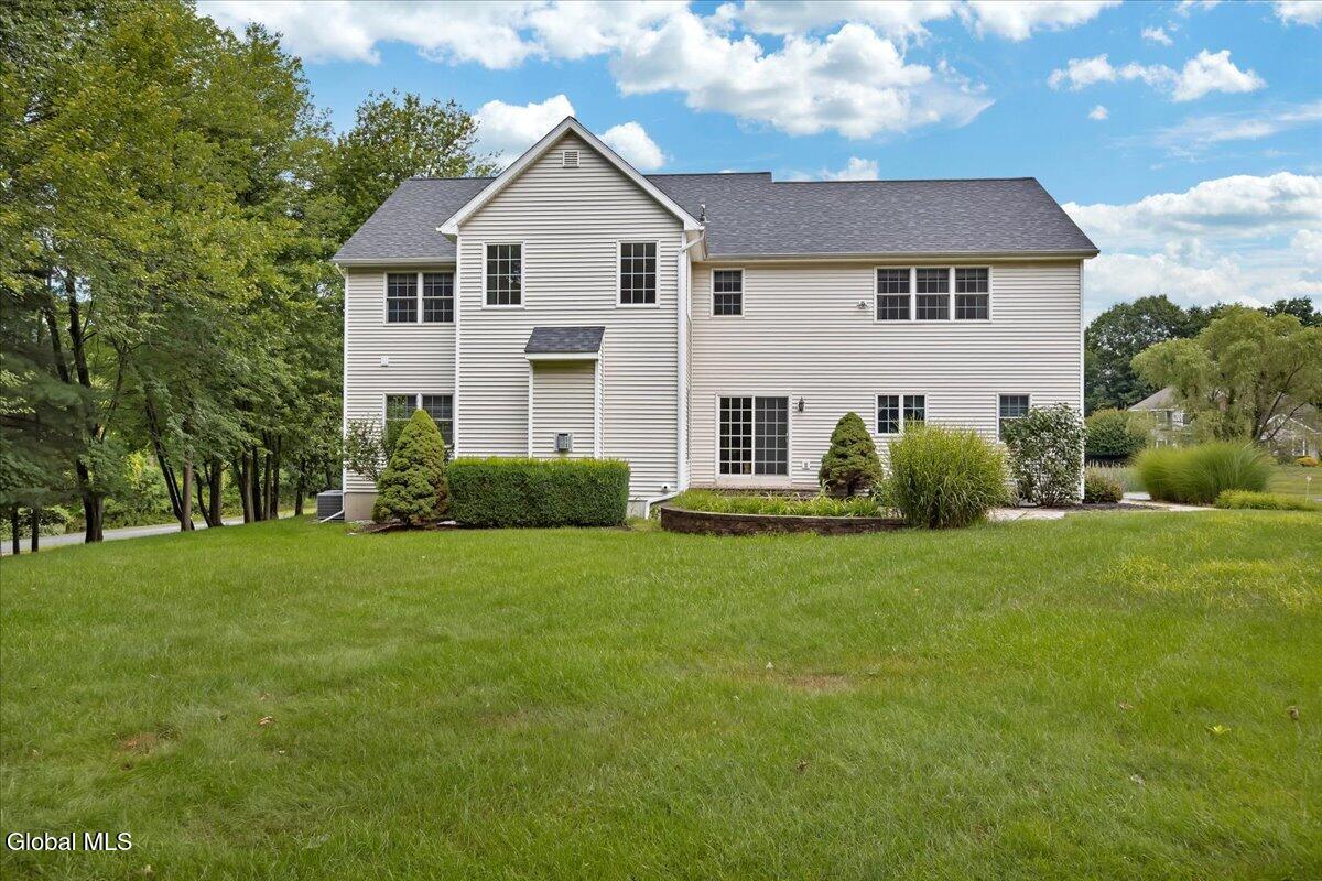 2 Brookhaven Lane East Greenbush NY 12061