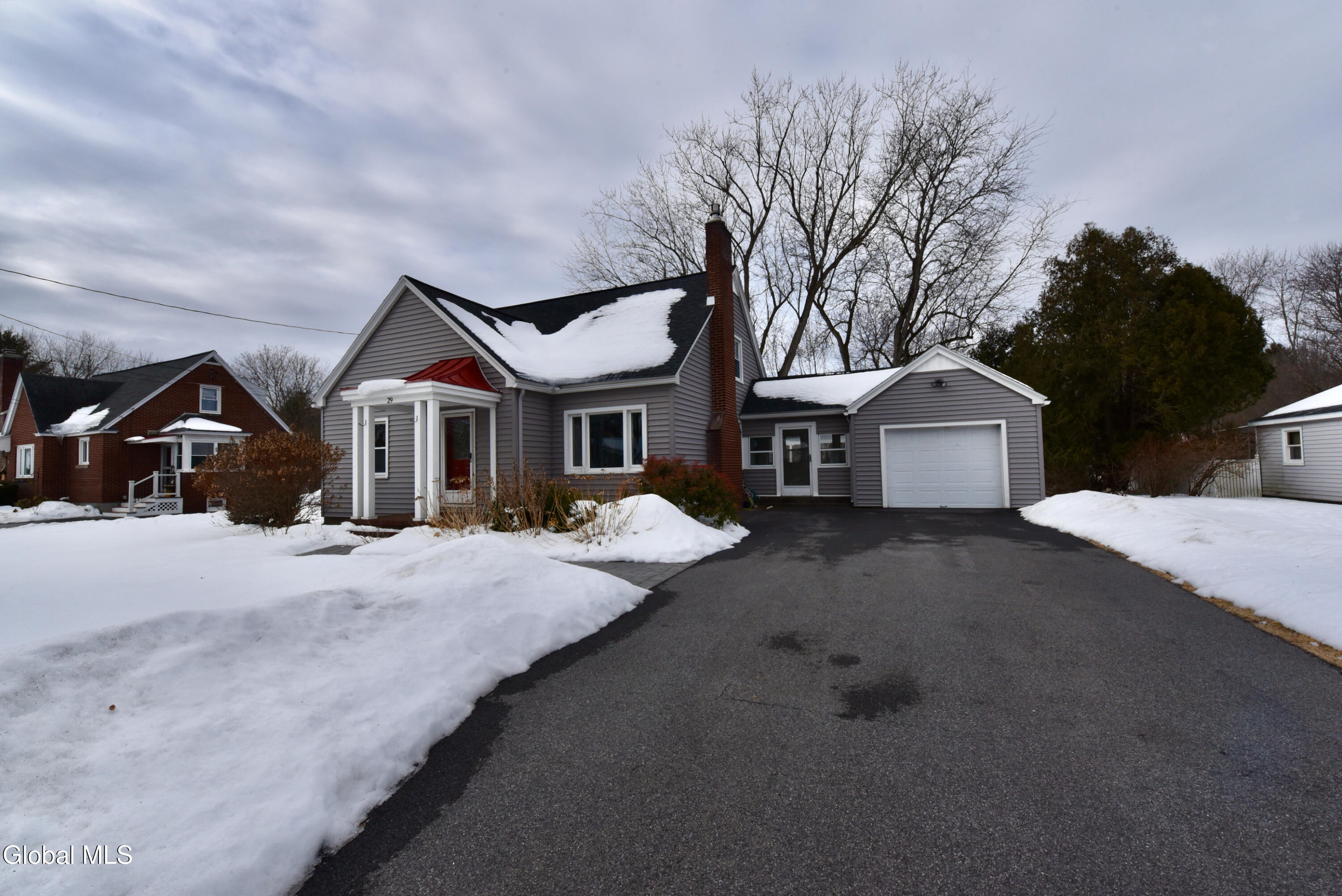 29 Washington Avenue Mechanicville NY 12118