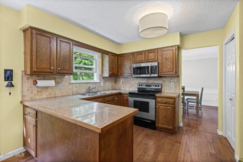 21 Bellwood Lane Castleton NY 12033
