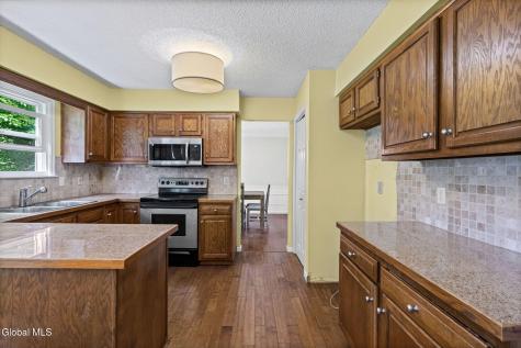 21 Bellwood Lane Castleton NY 12033