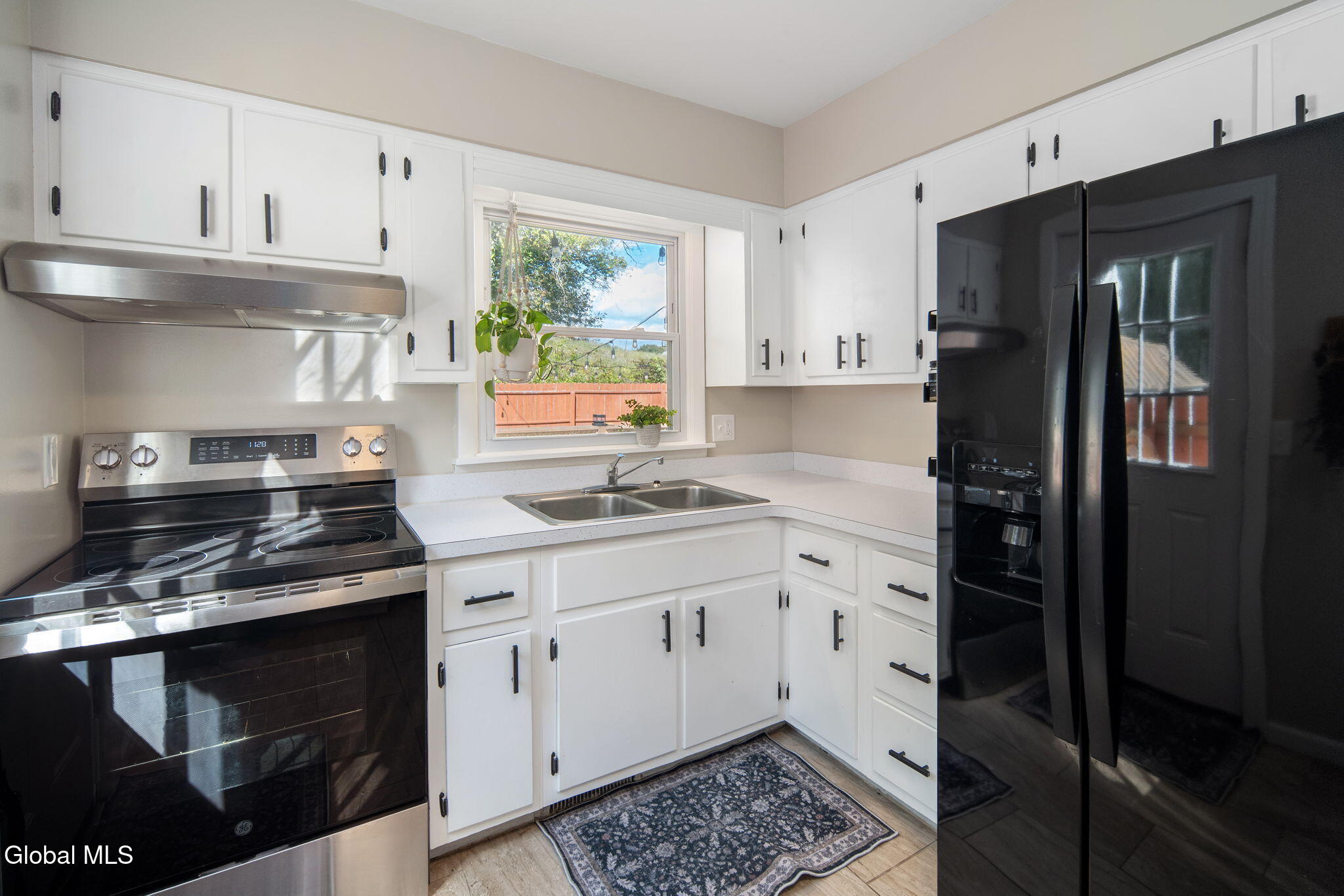 54 Eliot Avenue Albany NY 12203
