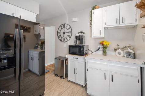 54 Eliot Avenue Albany NY 12203