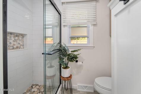 54 Eliot Avenue Albany NY 12203