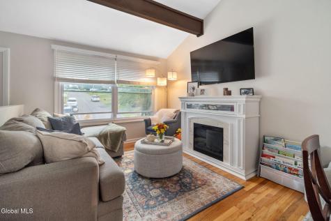 54 Eliot Avenue Albany NY 12203