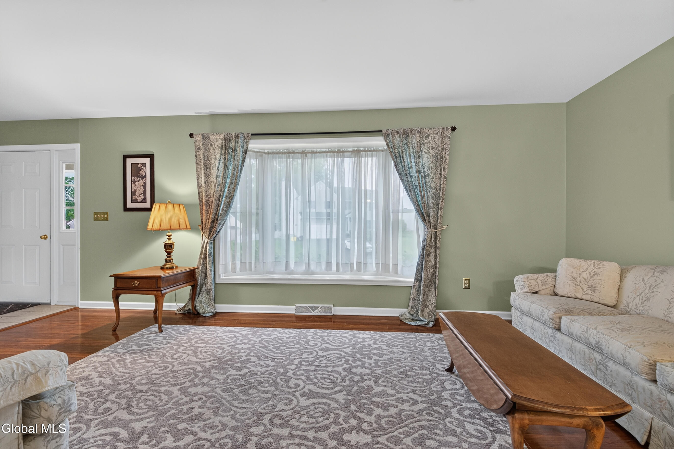 44 Mallard Road Glenmont NY 12077
