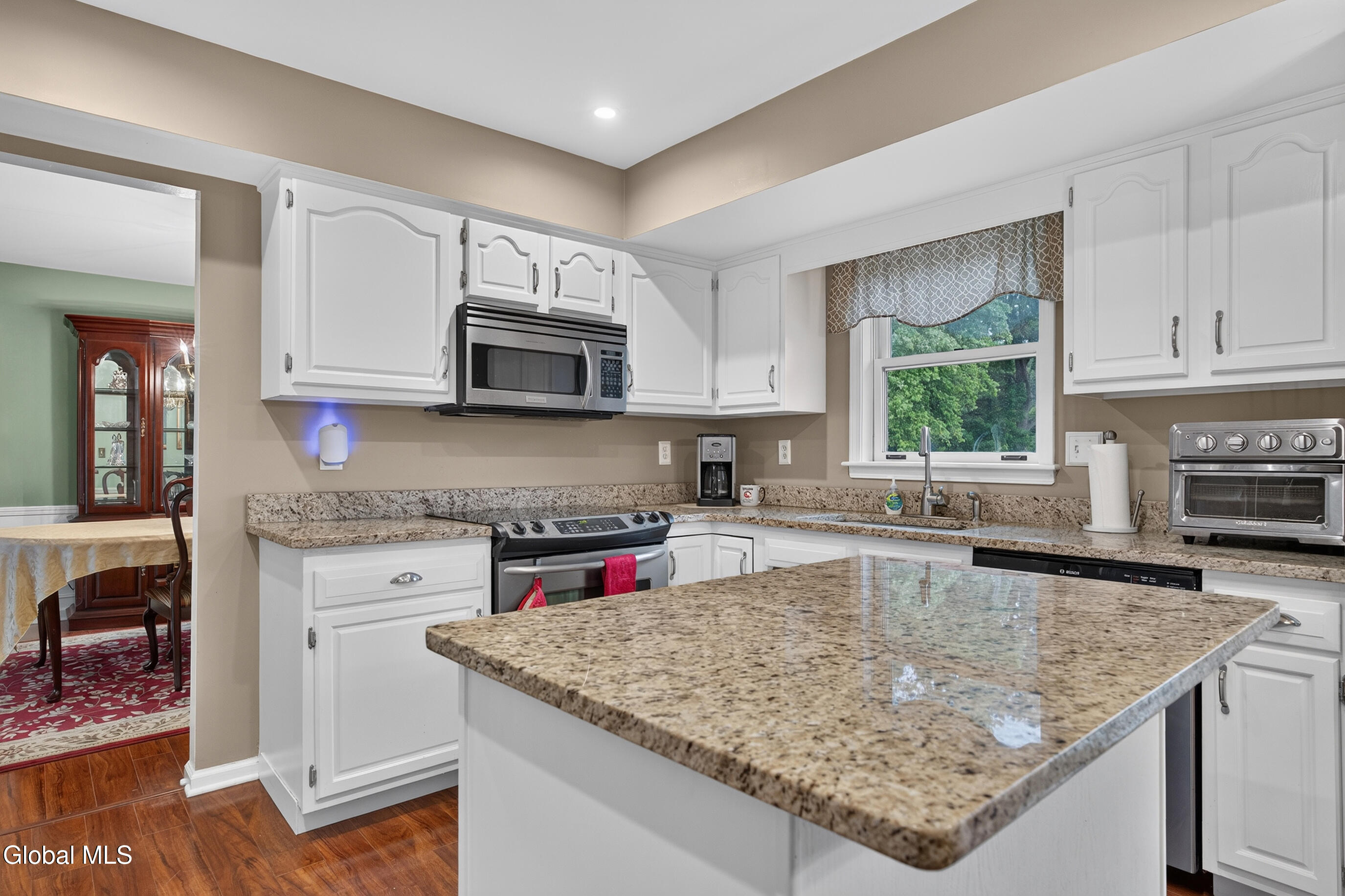44 Mallard Road Glenmont NY 12077
