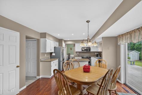 44 Mallard Road Glenmont NY 12077