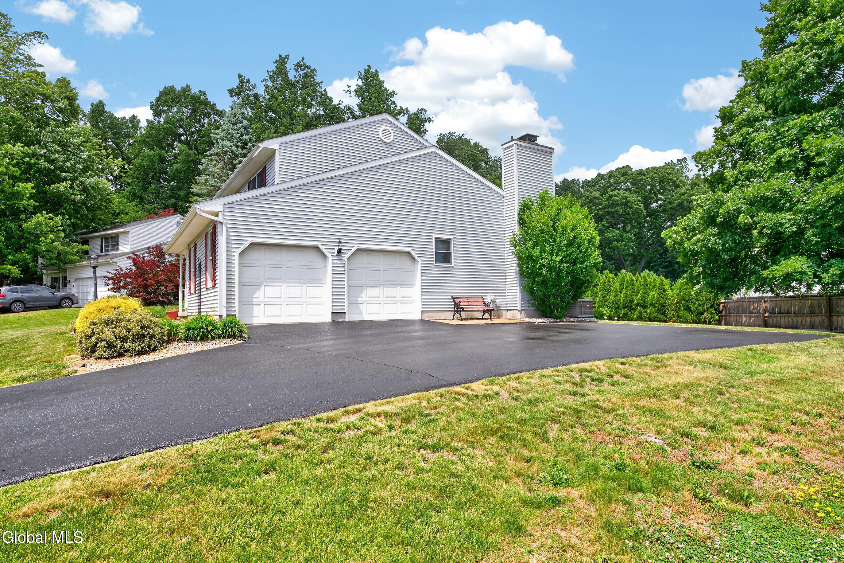 44 Mallard Road Glenmont NY 12077