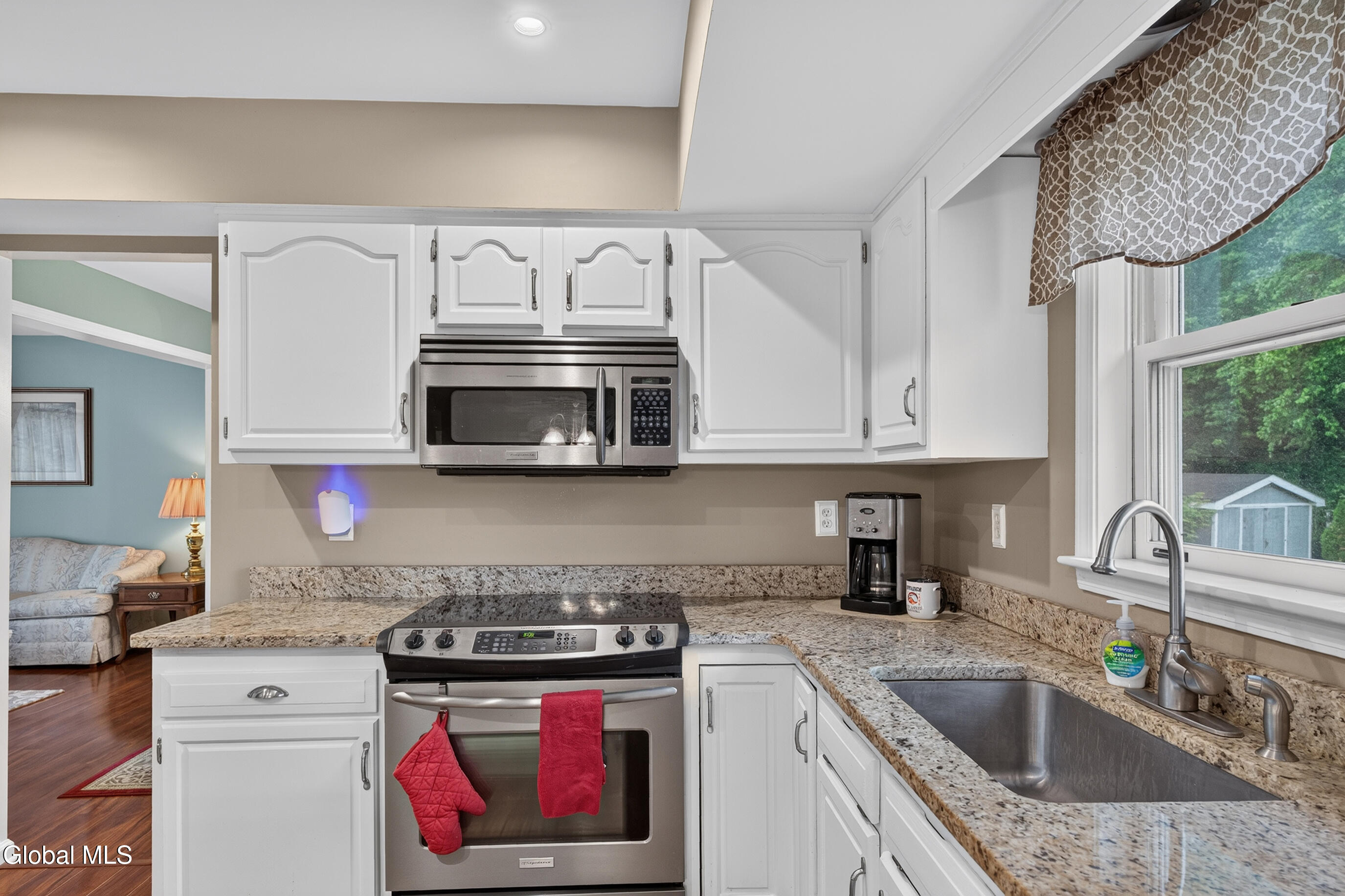 44 Mallard Road Glenmont NY 12077