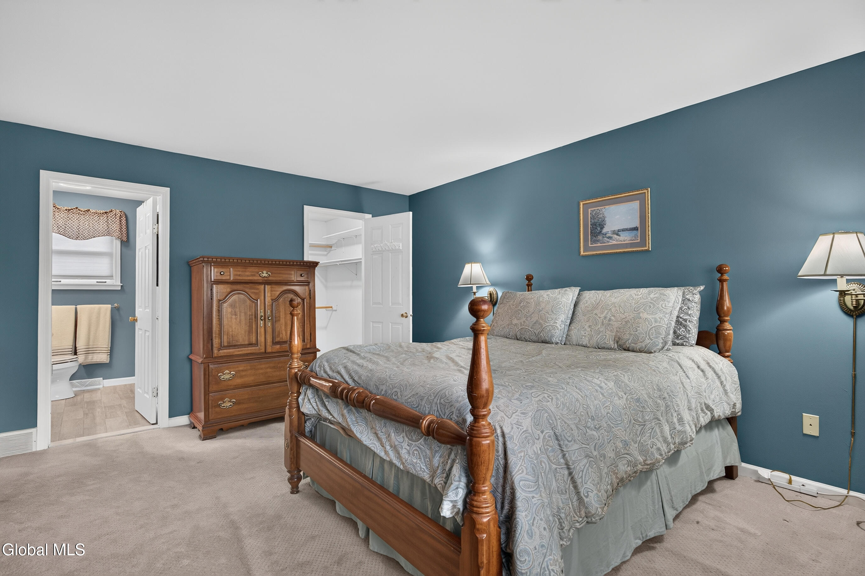 44 Mallard Road Glenmont NY 12077