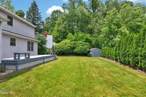 44 Mallard Road Glenmont NY 12077