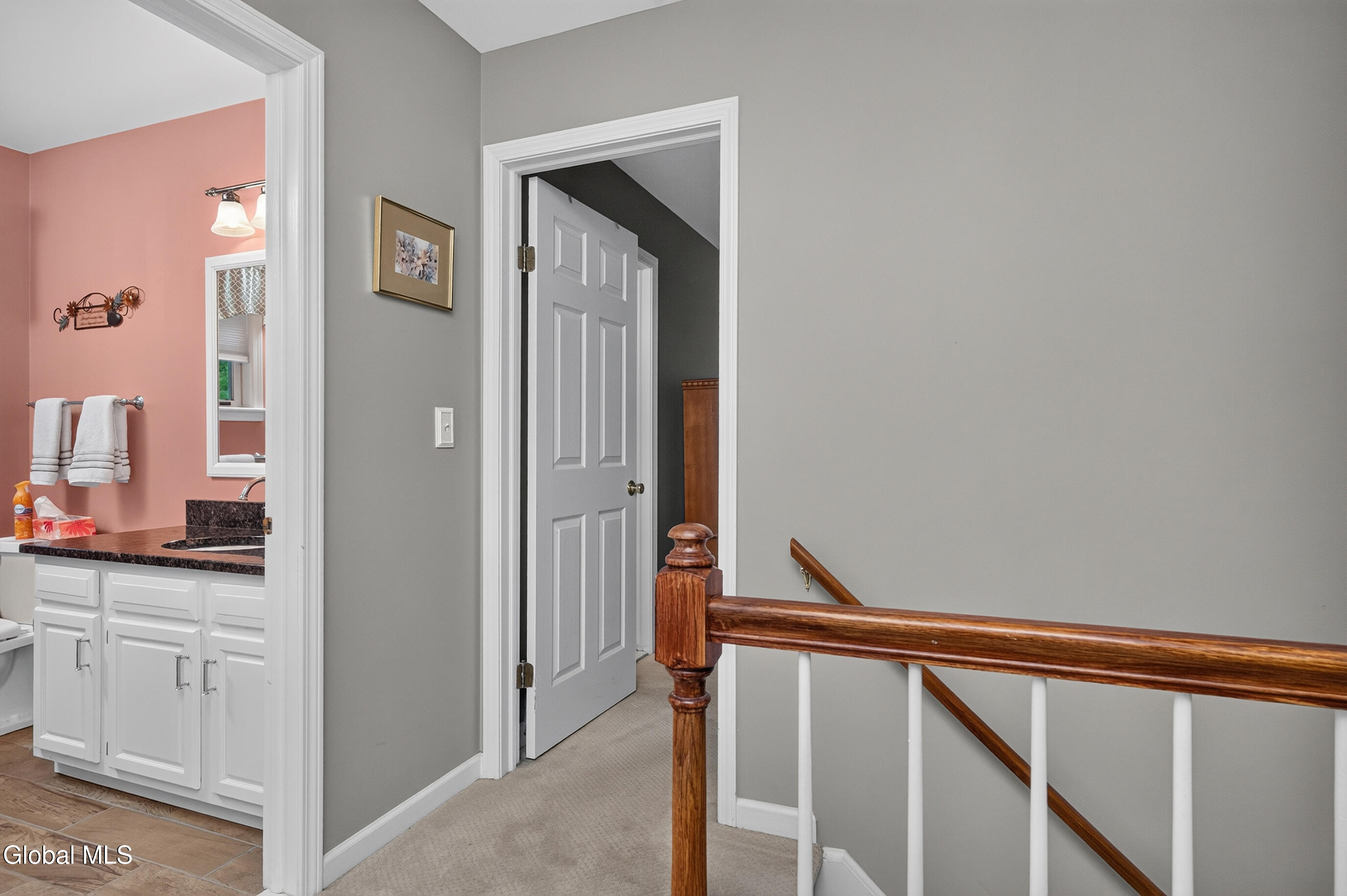 44 Mallard Road Glenmont NY 12077