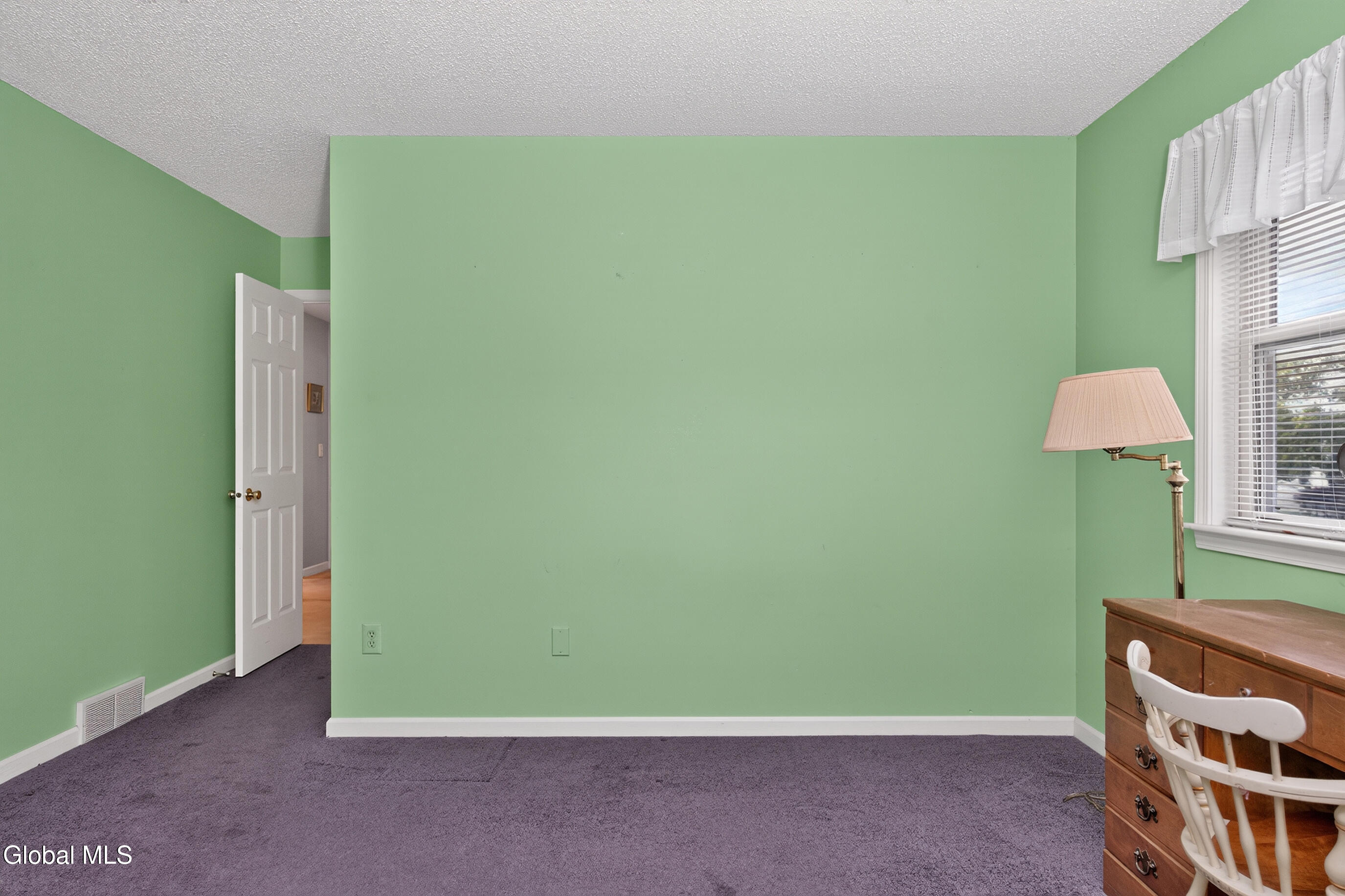 44 Mallard Road Glenmont NY 12077