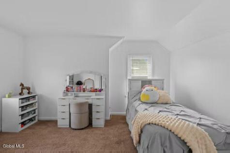 10 Murrlin Drive Delmar NY 12054