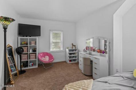 10 Murrlin Drive Delmar NY 12054