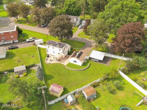 10 Murrlin Drive Delmar NY 12054