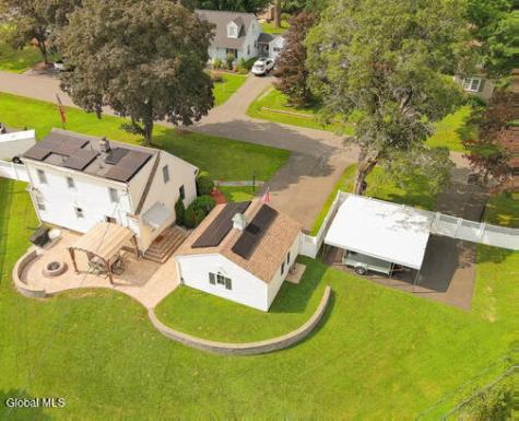 10 Murrlin Drive Delmar NY 12054