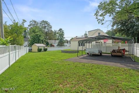 10 Murrlin Drive Delmar NY 12054