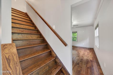 162 Clamsteam Road Halfmoon NY 12065