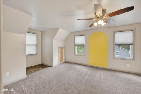 162 Clamsteam Road Halfmoon NY 12065