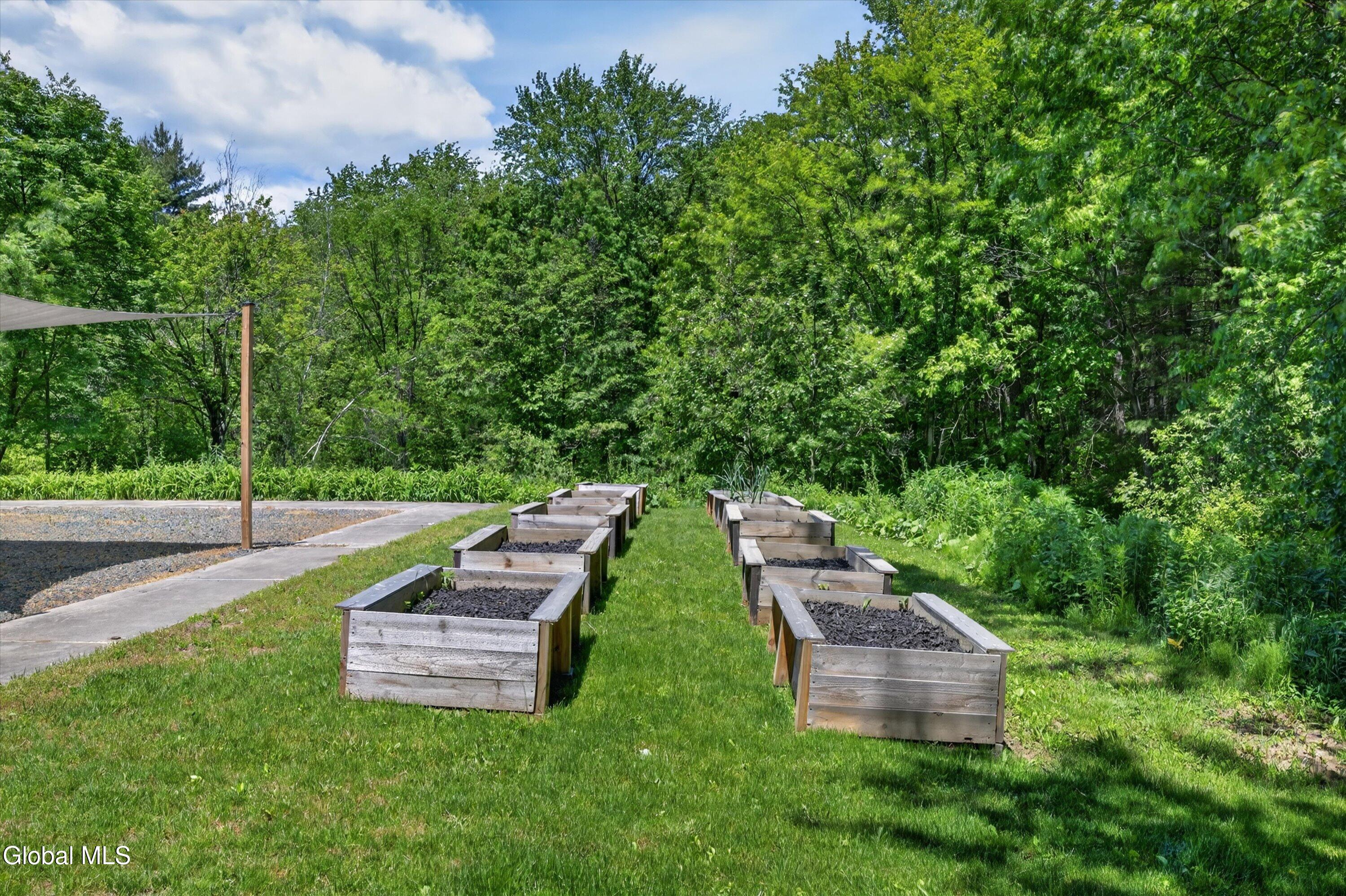 162 Clamsteam Road Halfmoon NY 12065