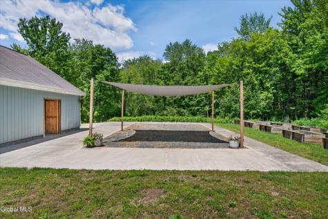 162 Clamsteam Road Halfmoon NY 12065