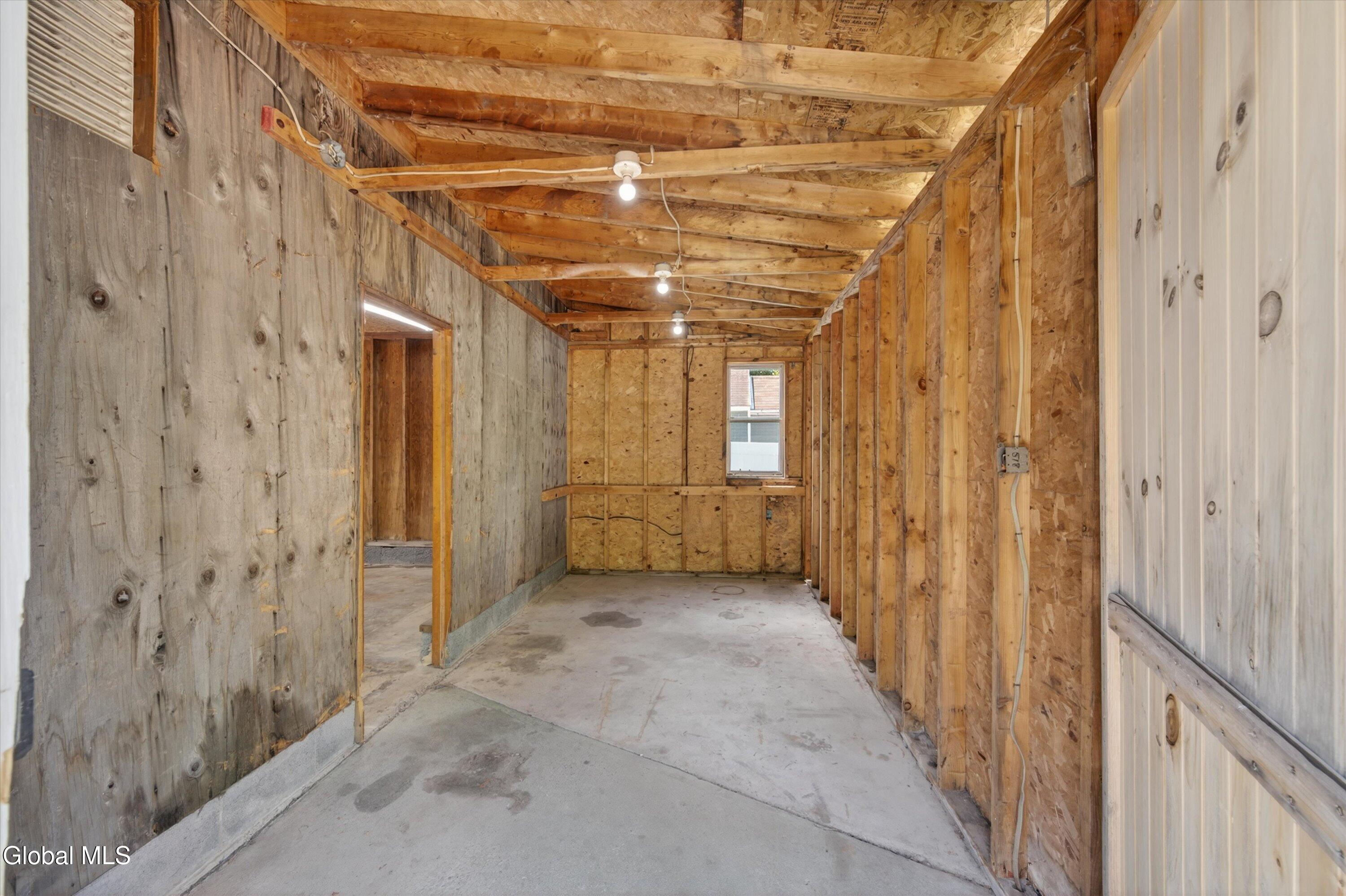 162 Clamsteam Road Halfmoon NY 12065