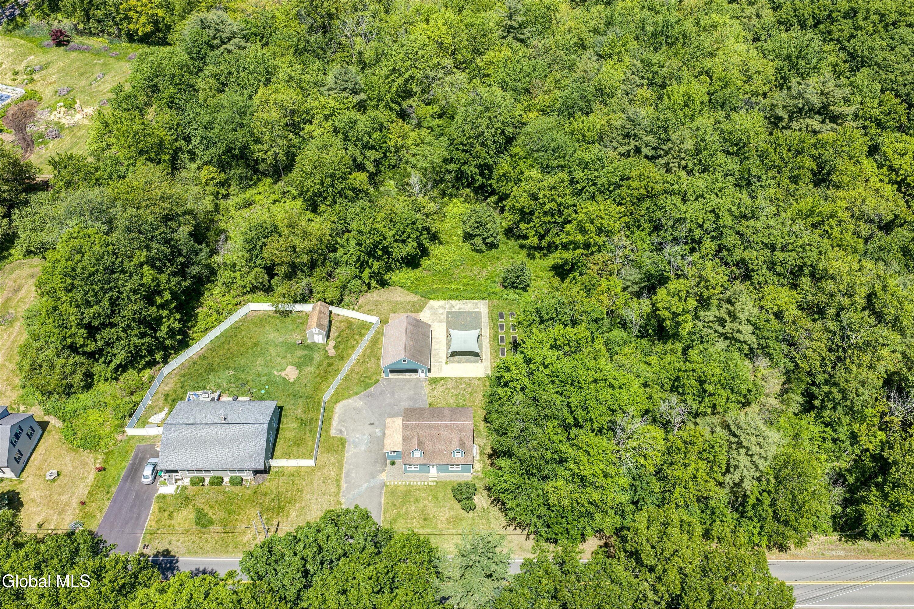 162 Clamsteam Road Halfmoon NY 12065