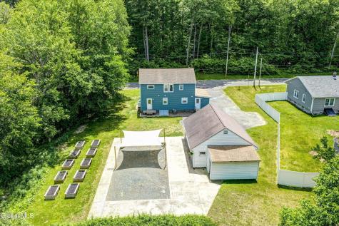 162 Clamsteam Road Halfmoon NY 12065