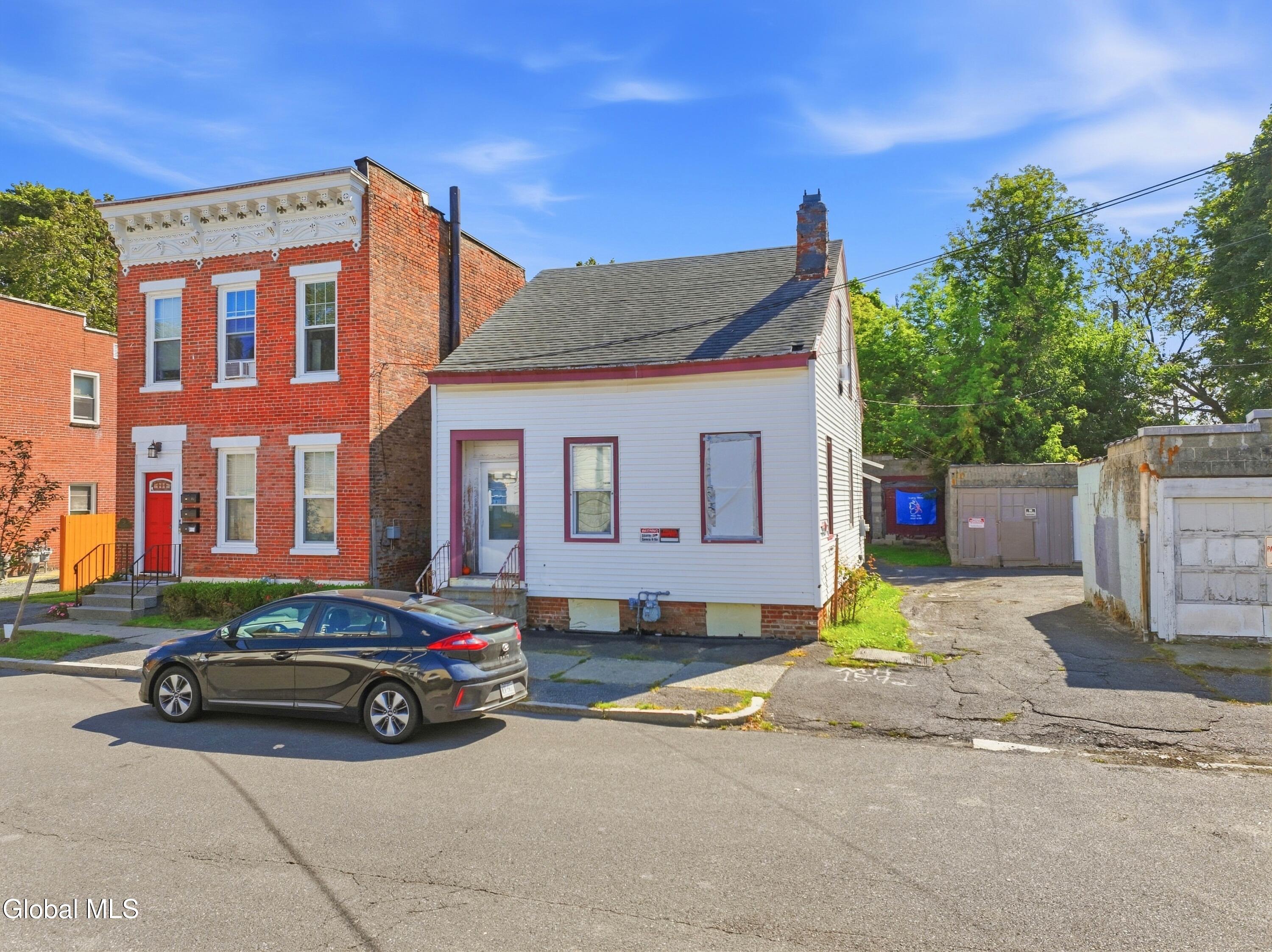 30 Cortland Place Albany NY 12211