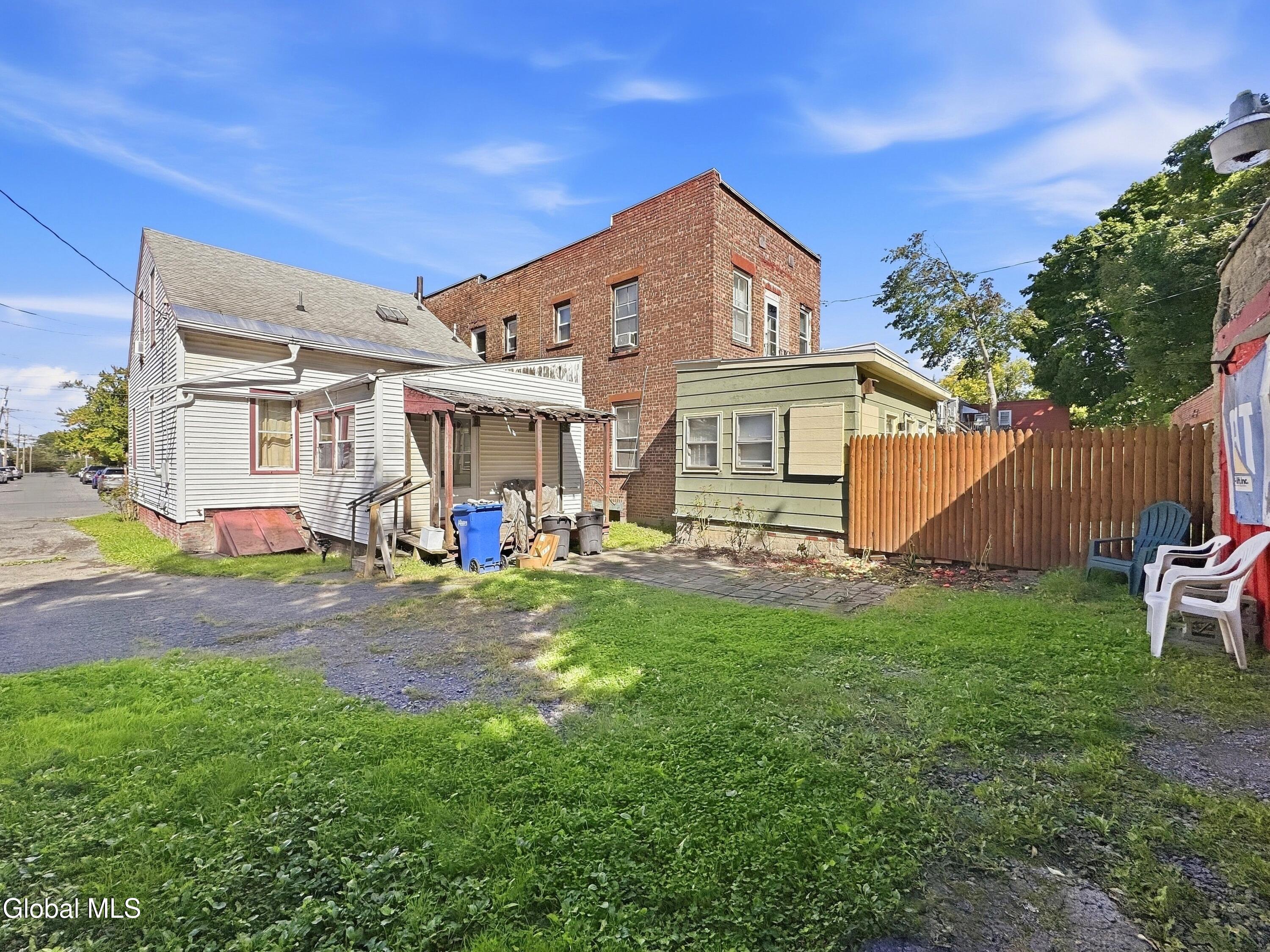 30 Cortland Place Albany NY 12211