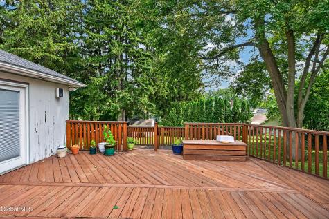 1270 Palmer Avenue Niskayuna NY 12309