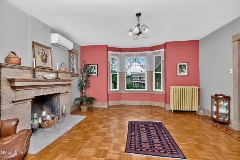 1270 Palmer Avenue Niskayuna NY 12309