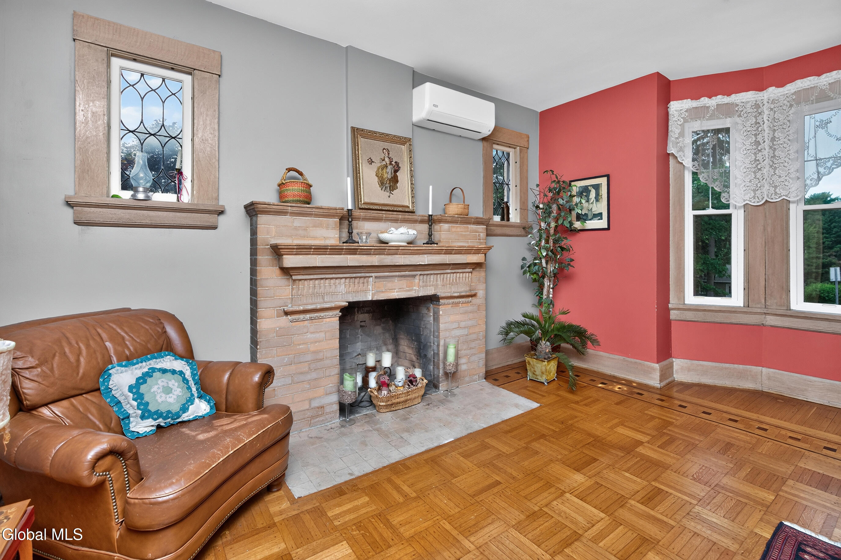 1270 Palmer Avenue Niskayuna NY 12309