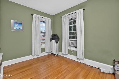 1270 Palmer Avenue Niskayuna NY 12309