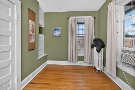 1270 Palmer Avenue Niskayuna NY 12309
