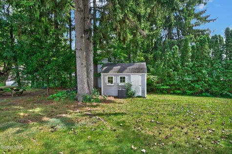 1270 Palmer Avenue Niskayuna NY 12309