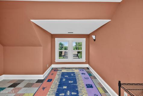 1270 Palmer Avenue Niskayuna NY 12309