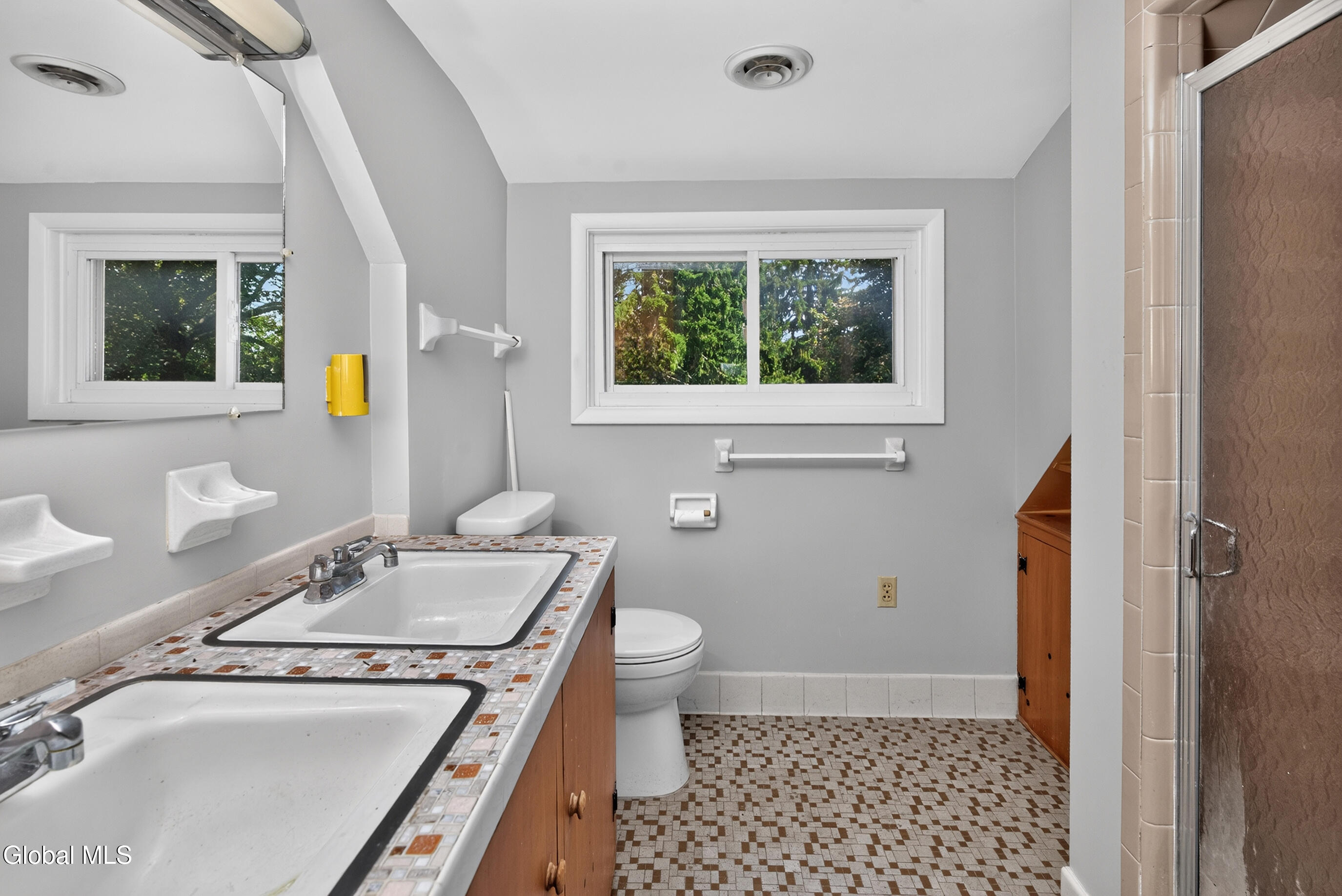 1270 Palmer Avenue Niskayuna NY 12309