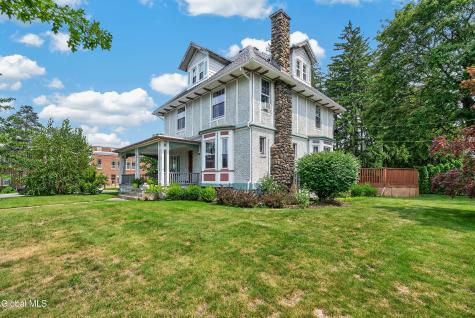 1270 Palmer Avenue Niskayuna NY 12309