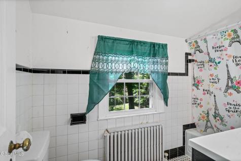 58 Delmar Place Delmar NY 12054