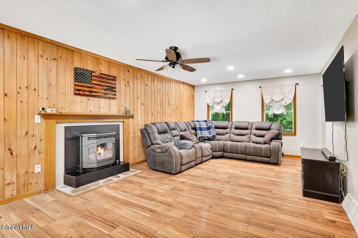 973 Route 29 Middle Grove NY 12850