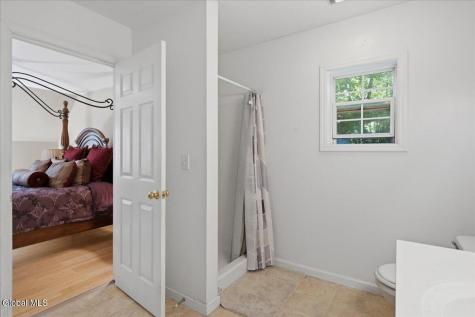 1731 River Road Selkirk NY 12158