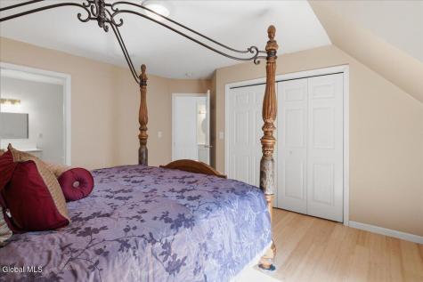 1731 River Road Selkirk NY 12158