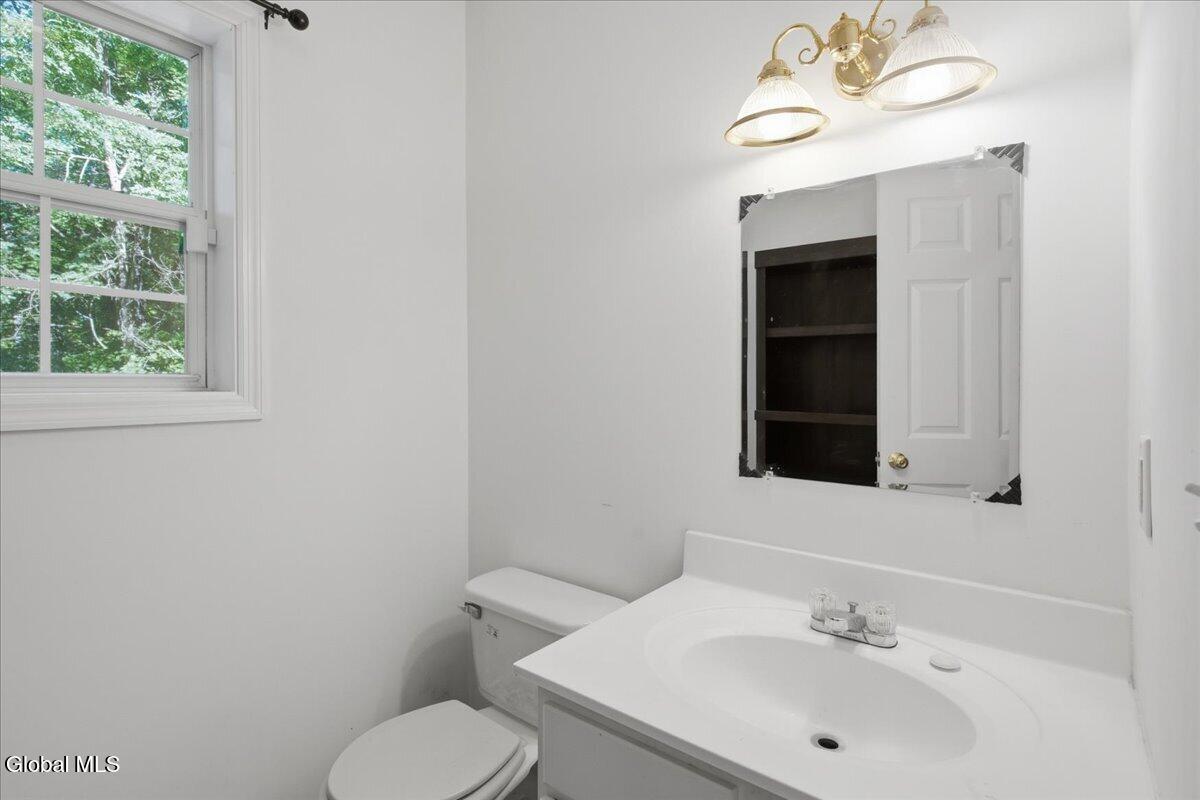 1731 River Road Selkirk NY 12158